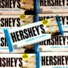 Hershey Cookies & Cream Bar