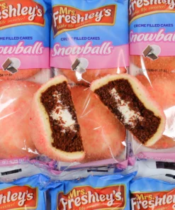 Not Specified Mrs Freshleys Snowballs 120g American Candy