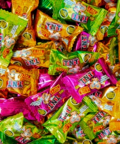 LollyShop Novelty TNT Sour Chews